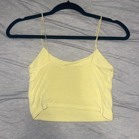 Yellow crop top - Picture 2 of 3